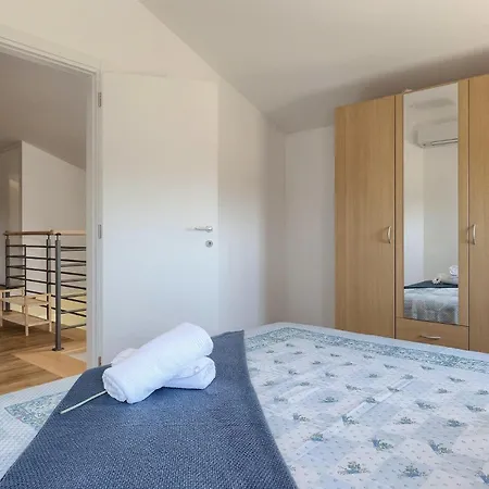 Hébergement de vacances Villa May *