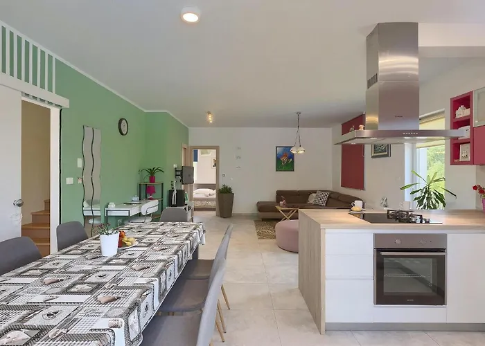 Vakantiehuis Villa May